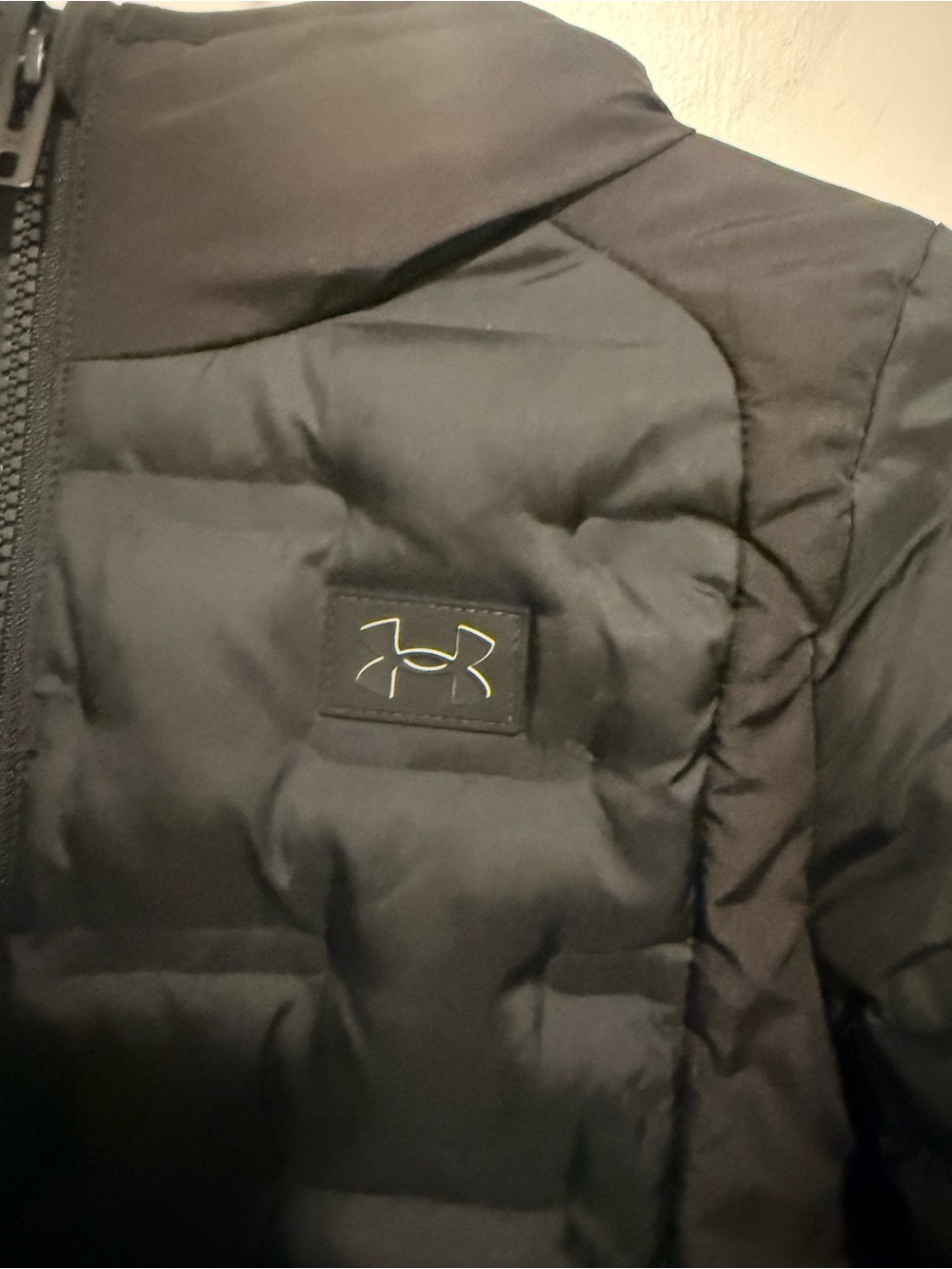 Under Armour Bonded Quilt Puffer Jacket - Picture 3 of 5
